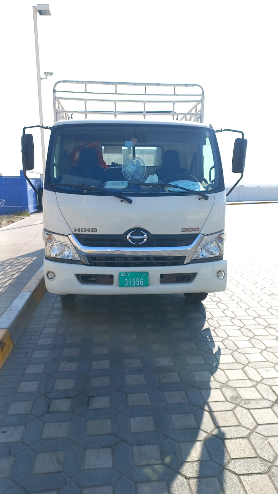 5 ton truck rental in Dubai with driver - Cargo Hub